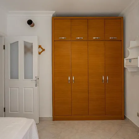 Peaceful 4Br Villa W/Ac&Balcony 10 Min To Seaside Бодрум