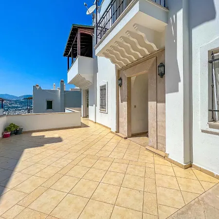 Peaceful 4Br Villa W/Ac&Balcony 10 Min To Seaside